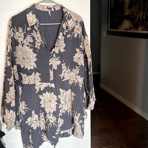 Free people mini dress button up floral blue tunic with pockets